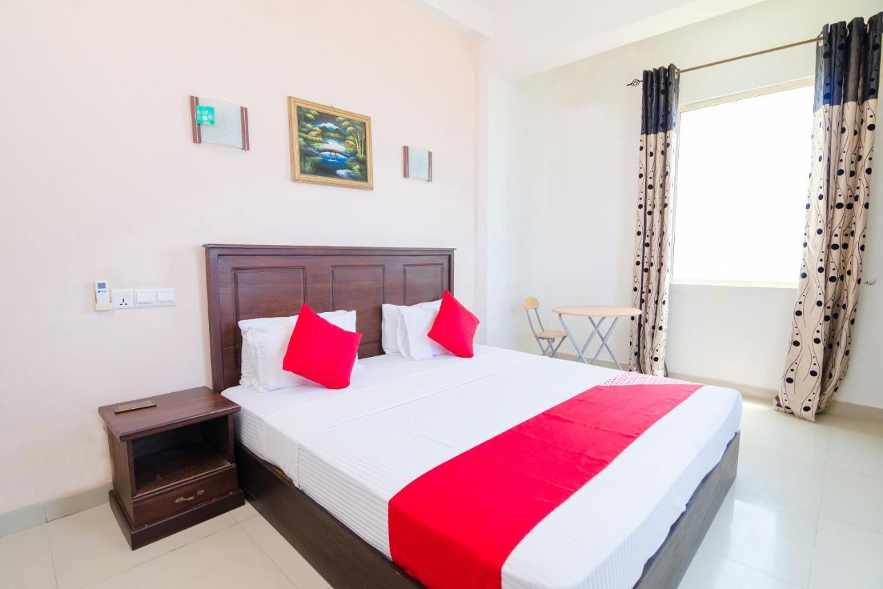 Coral Breeze Colombo Hotell Eksteriør bilde