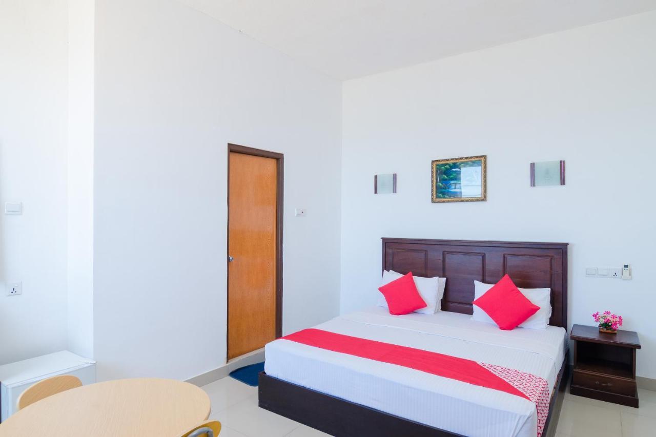 Coral Breeze Colombo Hotell Eksteriør bilde