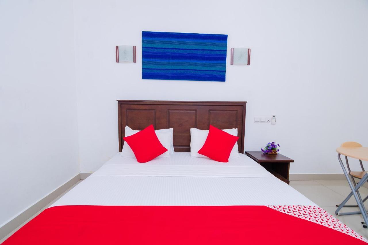 Coral Breeze Colombo Hotell Eksteriør bilde